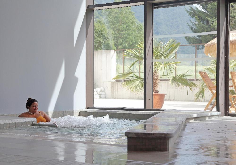Le Village De Luz Saint Sauveur Vakantiepark 3*