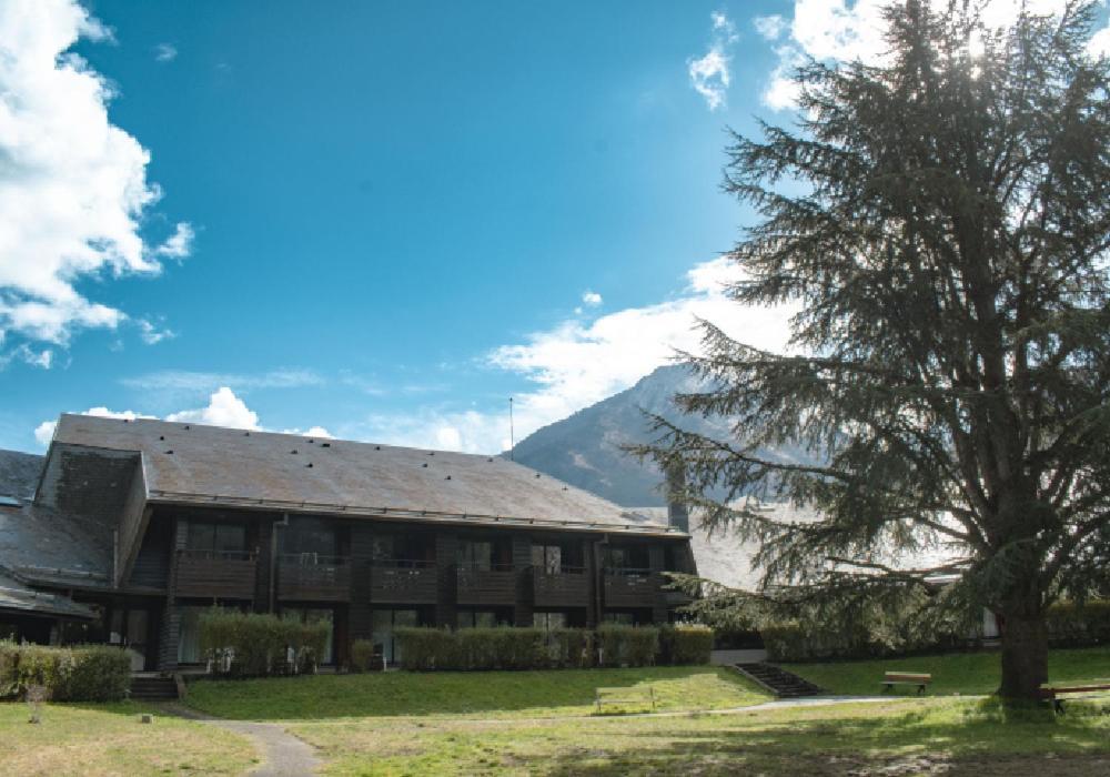 Le Village De Luz Saint Sauveur
