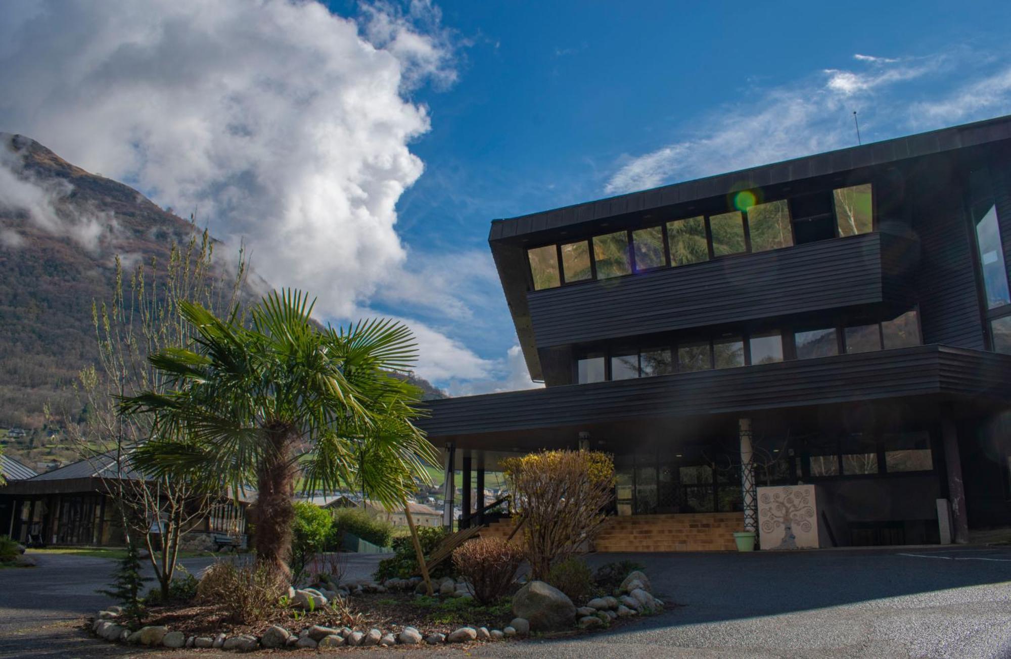 Le Village De Luz Saint Sauveur 3*